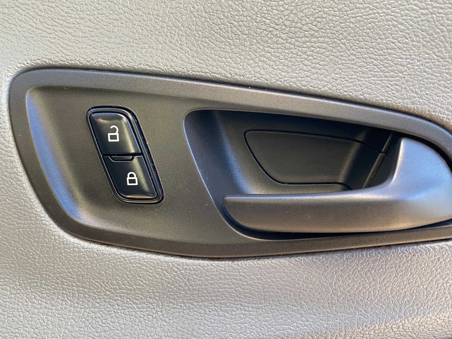 Used Ford Transit 2018 for sale - 77440018: Photo 39