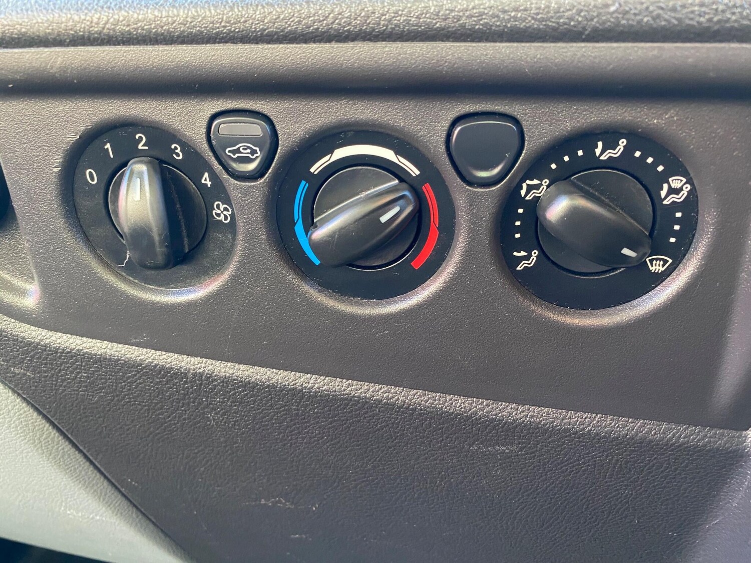 Used Ford Transit 2018 for sale - 77440018: Photo 44