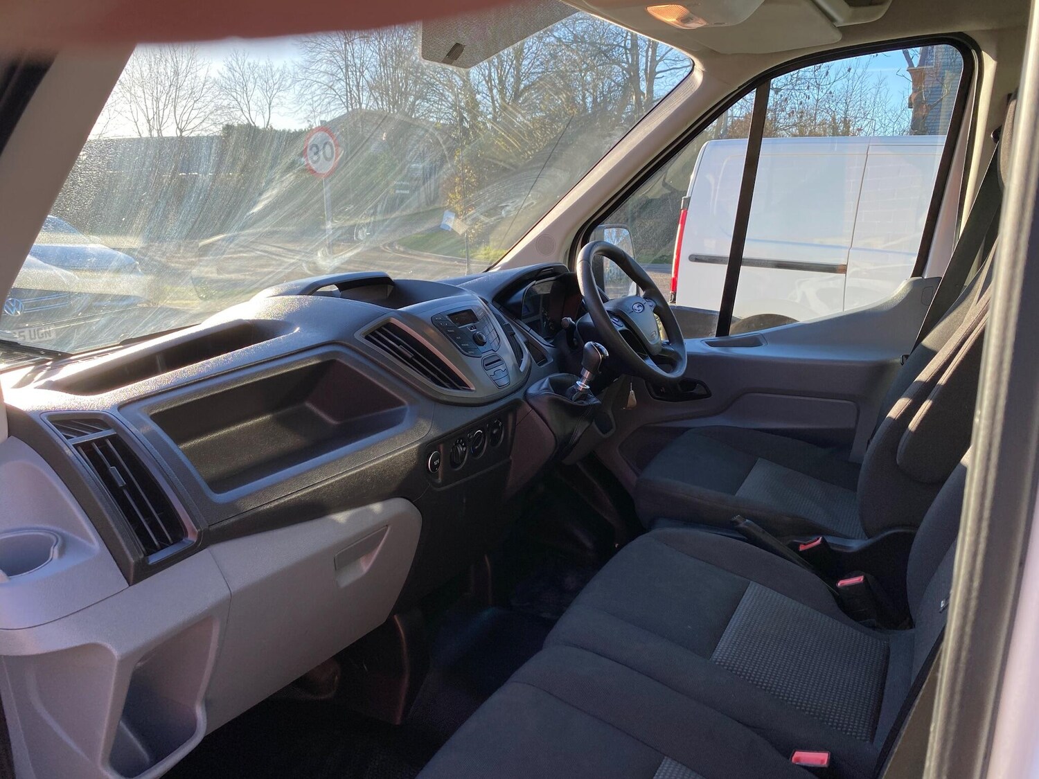 Used Ford Transit 2018 for sale - 77440018: Photo 50