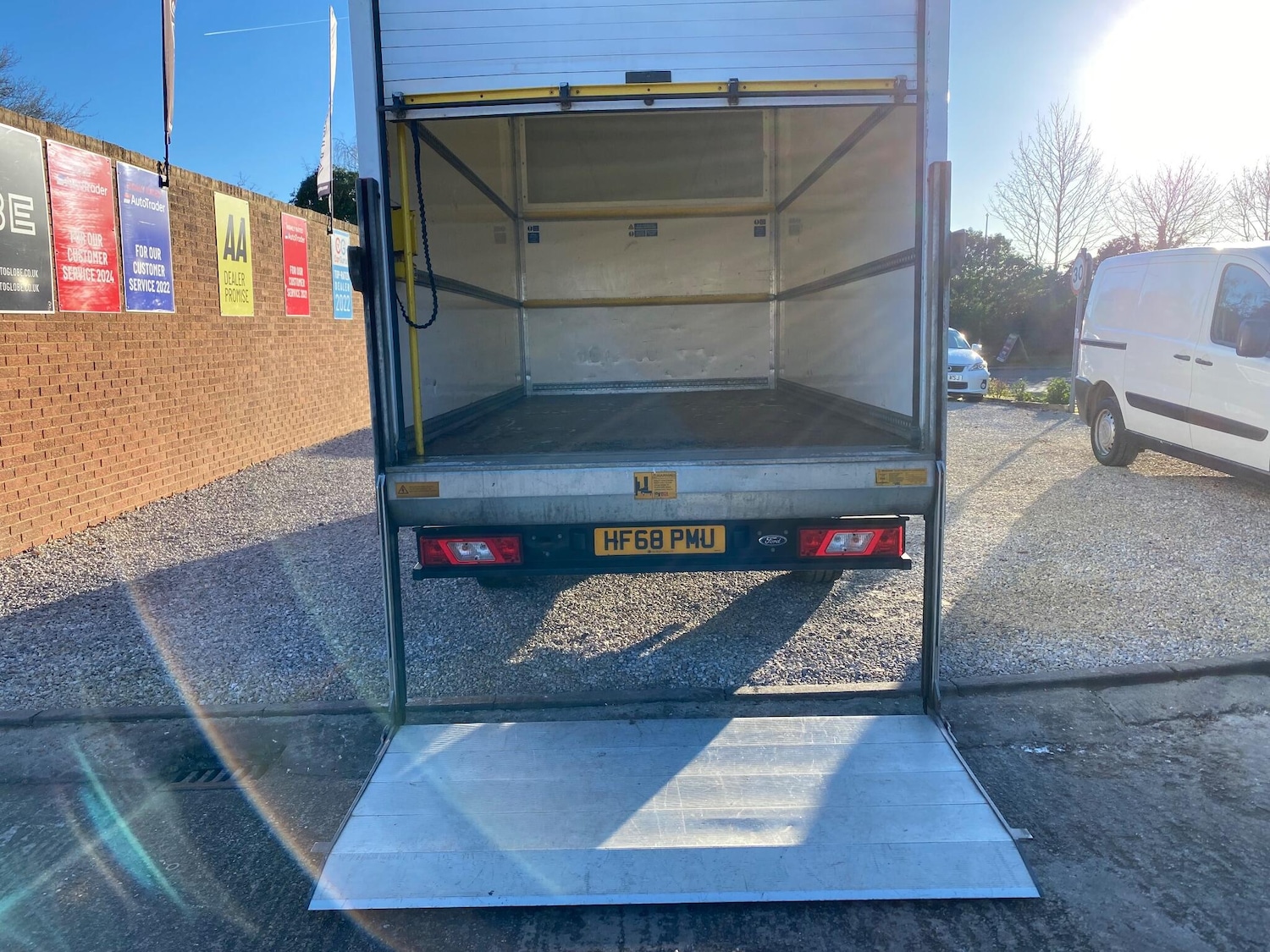 Used Ford Transit 2018 for sale - 77440018: Photo 7