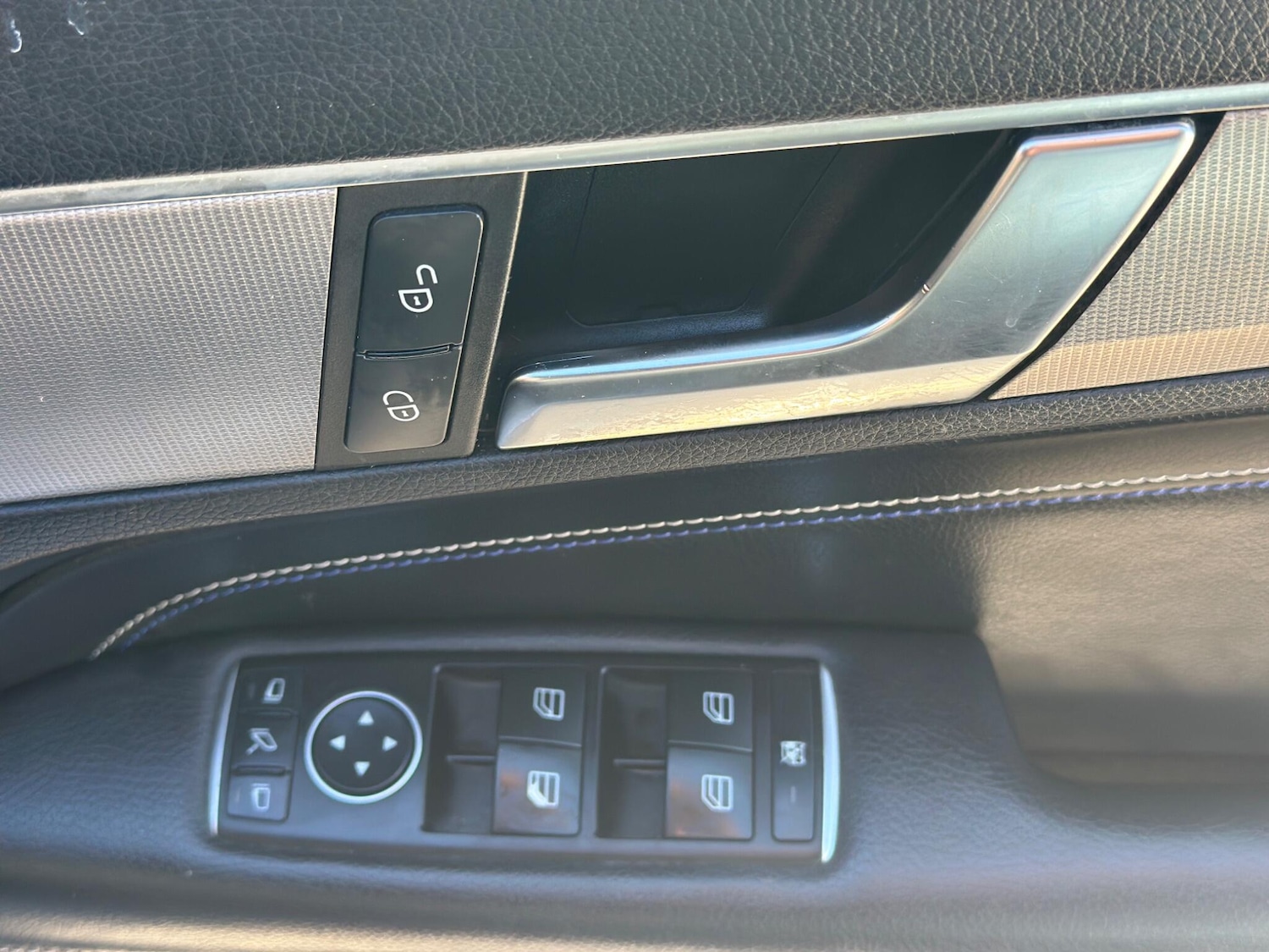 Used Mercedes-Benz E Class 2016 for sale - 78033681: Photo 34