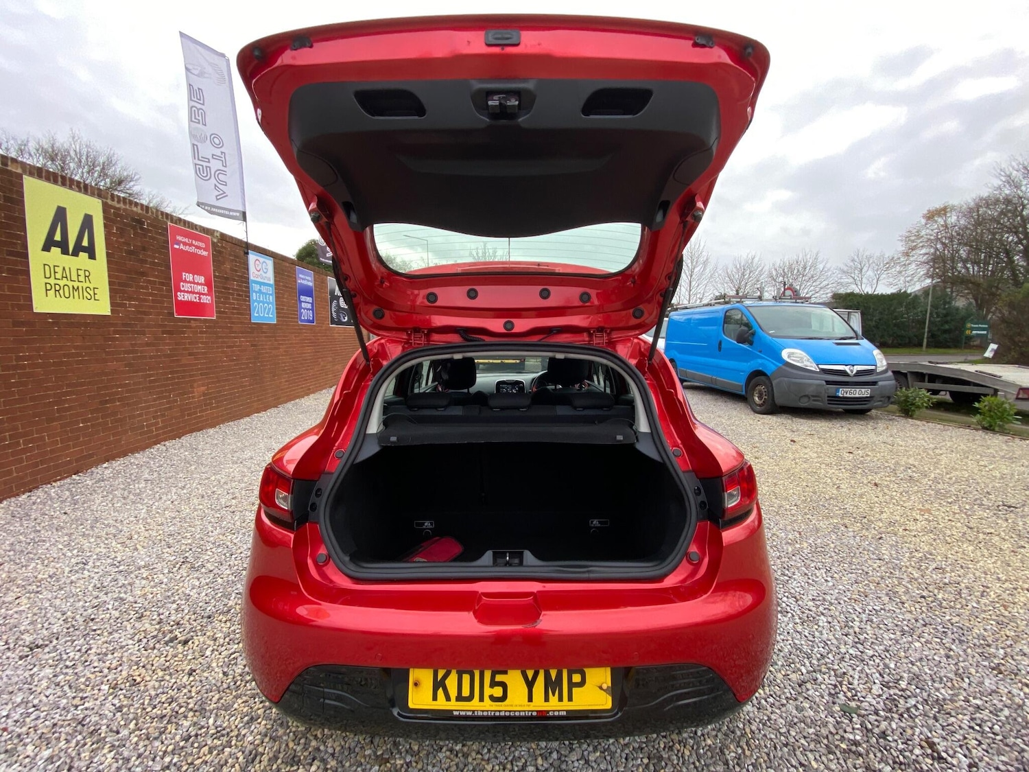 Used Renault Clio 2015 for sale - 76865756: Photo 15