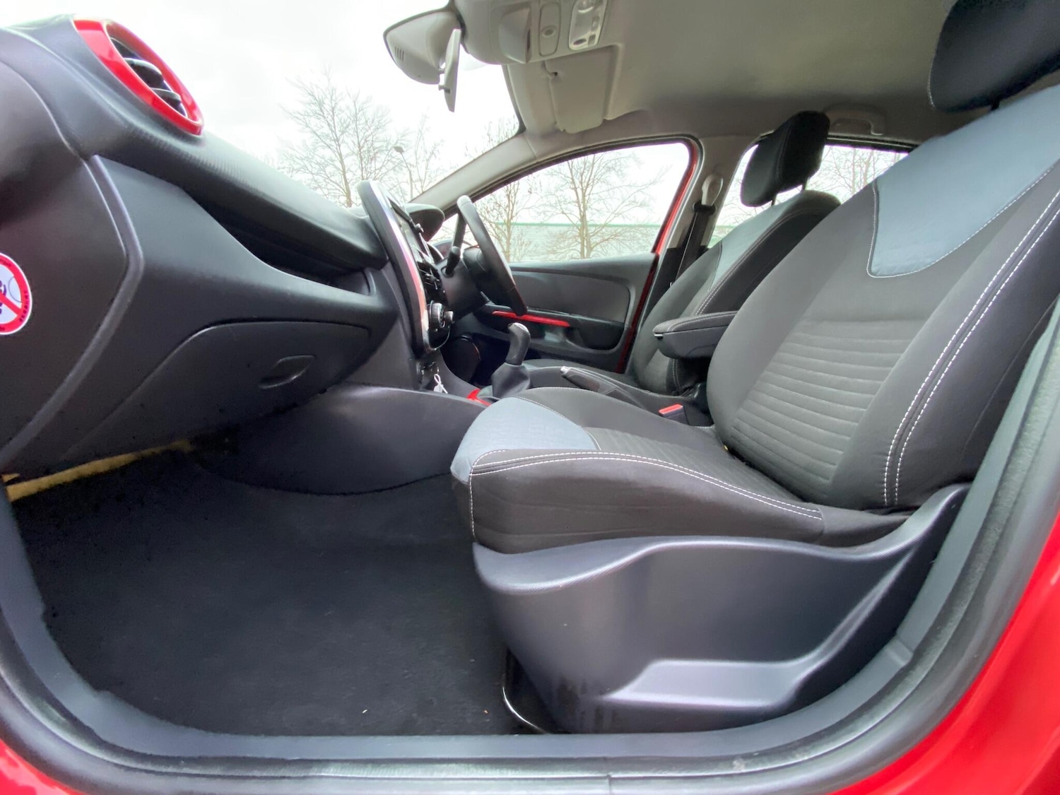 Used Renault Clio 2015 for sale - 76865756: Photo 30