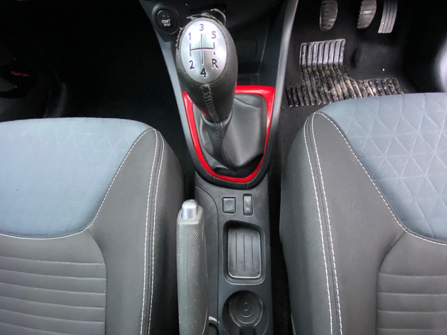 Used Renault Clio 2015 for sale - 76865756: Photo 37