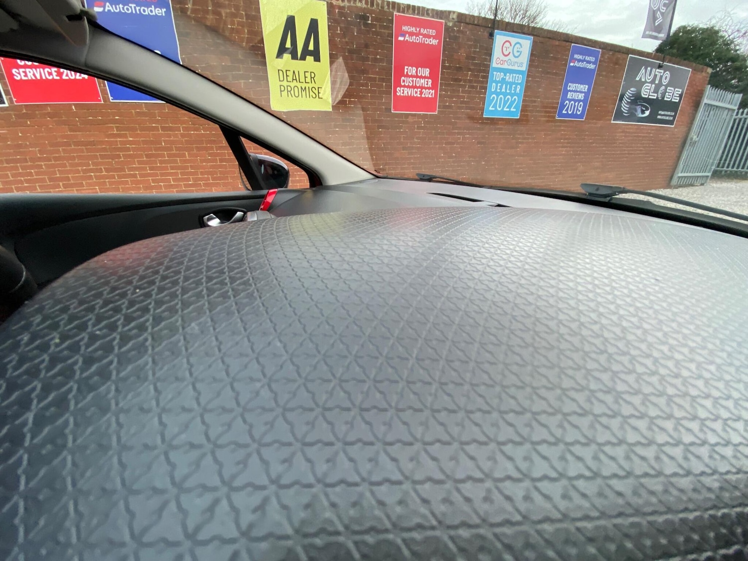 Used Renault Clio 2015 for sale - 76865756: Photo 47