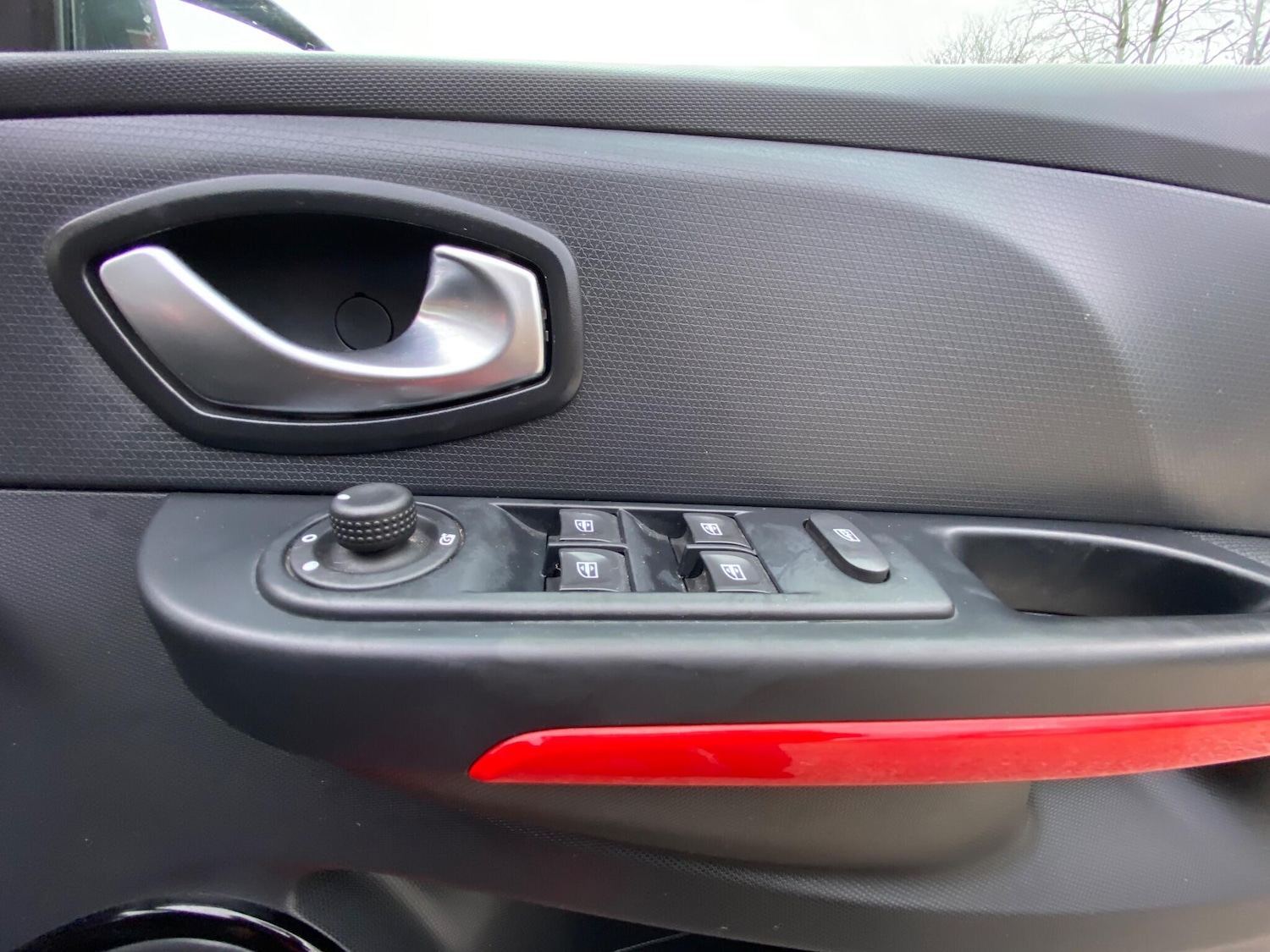 Used Renault Clio 2015 for sale - 76865756: Photo 55