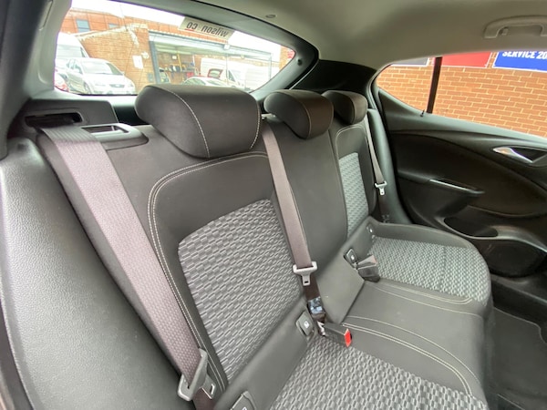 Used Vauxhall Astra 2018 for sale - 75623081: Photo 45