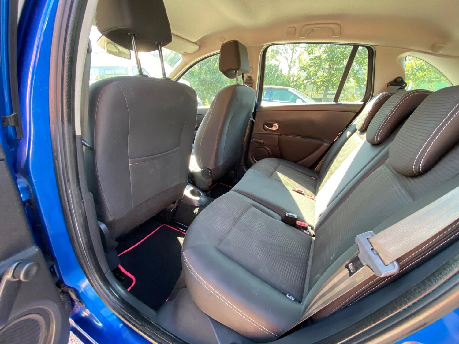 Vehicle 35