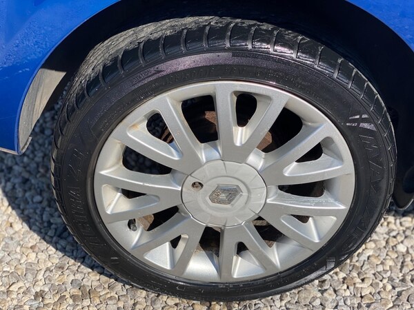 Used Renault Clio 2009 for sale - 75531080: Photo 42
