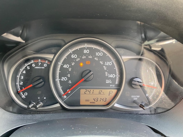 Used Toyota Yaris 2016 for sale - 75609033: Photo 10