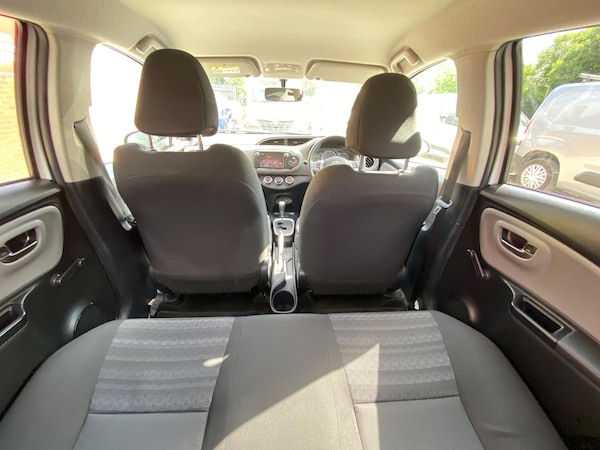 Used Toyota Yaris 2016 for sale - 75609033: Photo 13