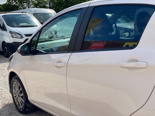 Used Toyota Yaris 2016 for sale - 75609033: Photo 30