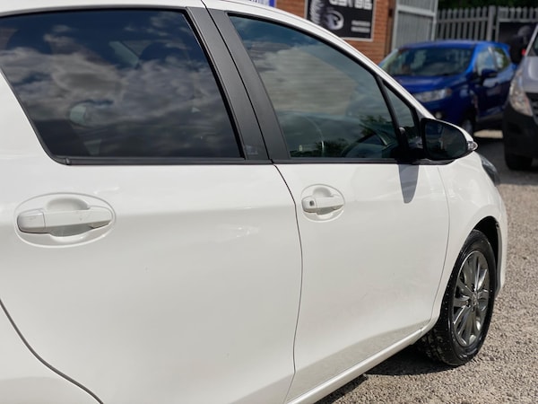 Used Toyota Yaris 2016 for sale - 75609033: Photo 34