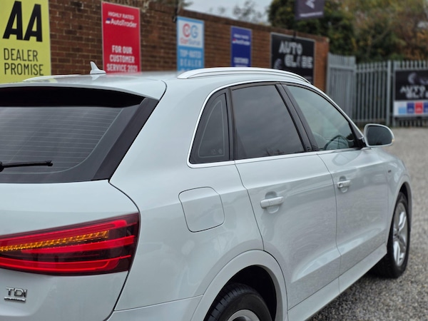 Used Audi Q3 2013 for sale - 76306868: Photo 30