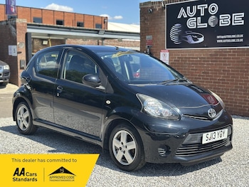 Used Toyota AYGO 2013 for sale - 79373573: Photo