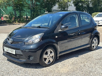 Used Toyota AYGO 2013 for sale - 79373573: Photo