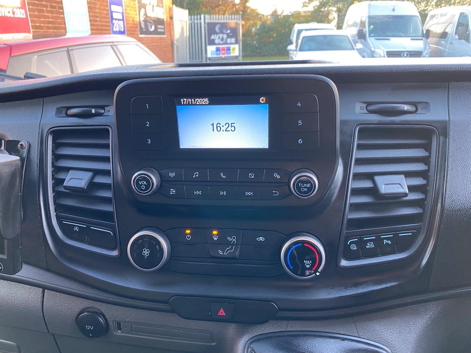 Used Ford Transit 2022 for sale - 76512098: Photo 45