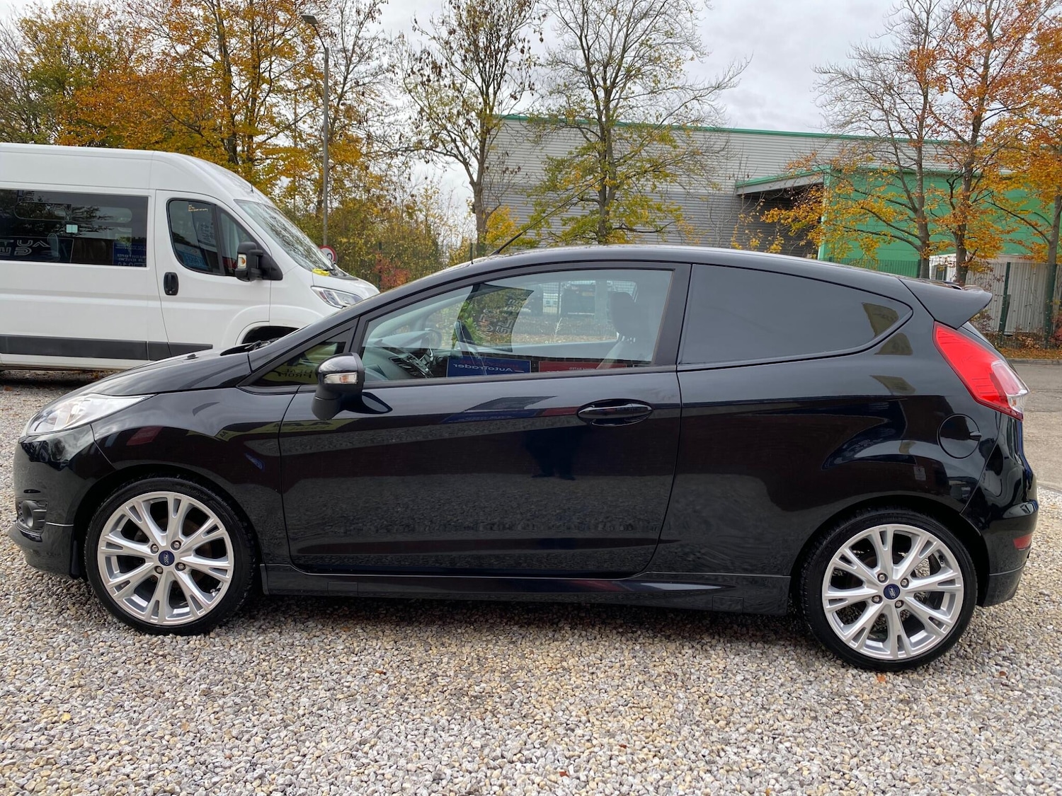 Used Ford Fiesta Van 2015 for sale - 76424905: Photo 13