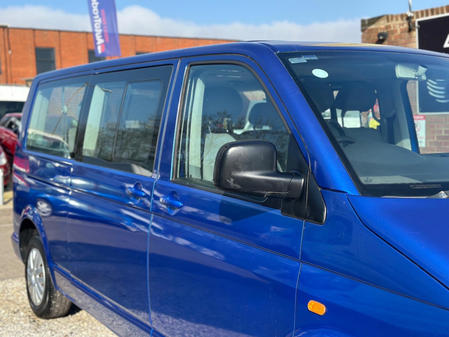 Used Volkswagen Transporter Shuttle 2005 for sale - 77982731: Photo 25