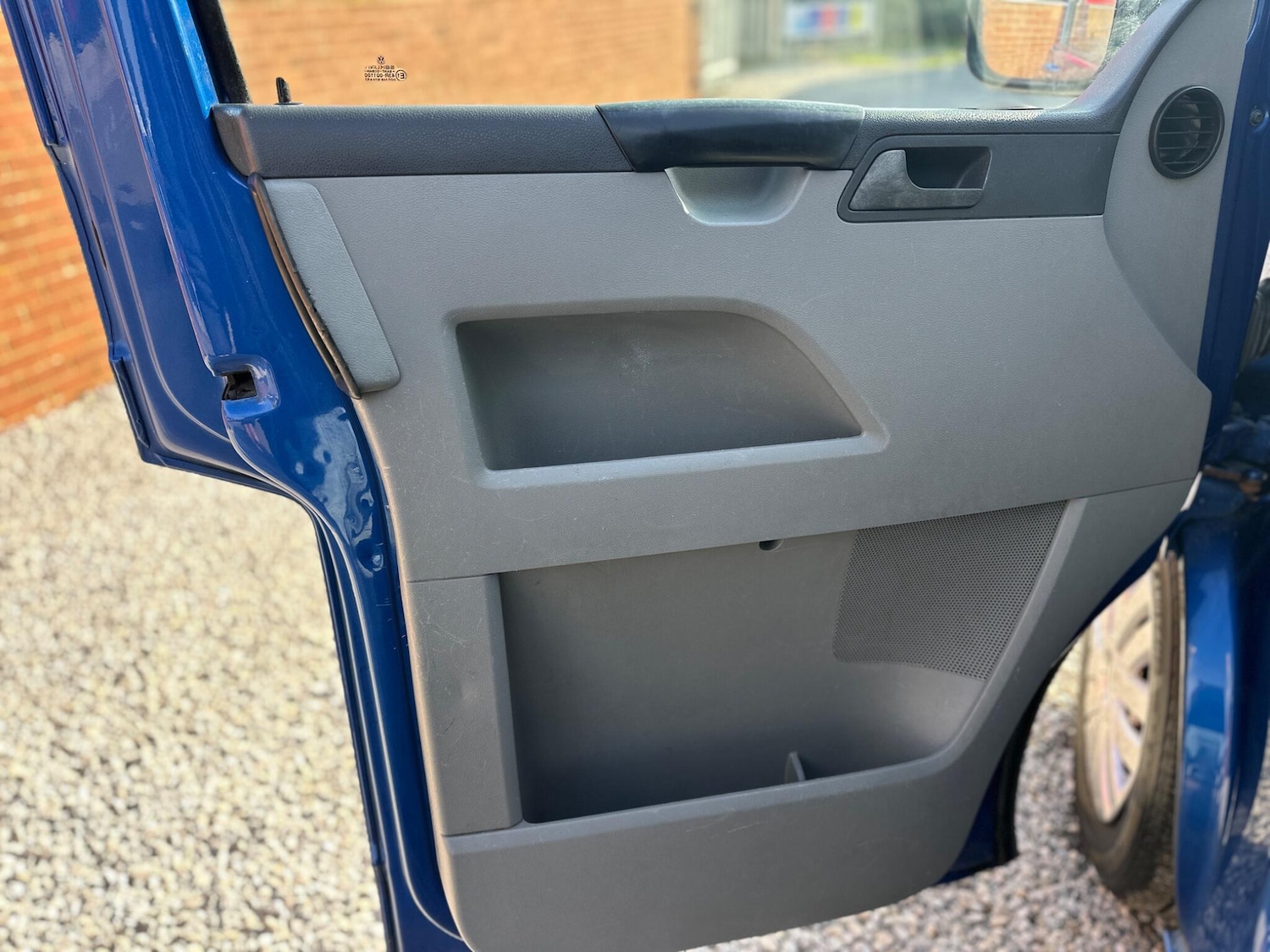 Used Volkswagen Transporter Shuttle 2005 for sale - 77982731: Photo 36