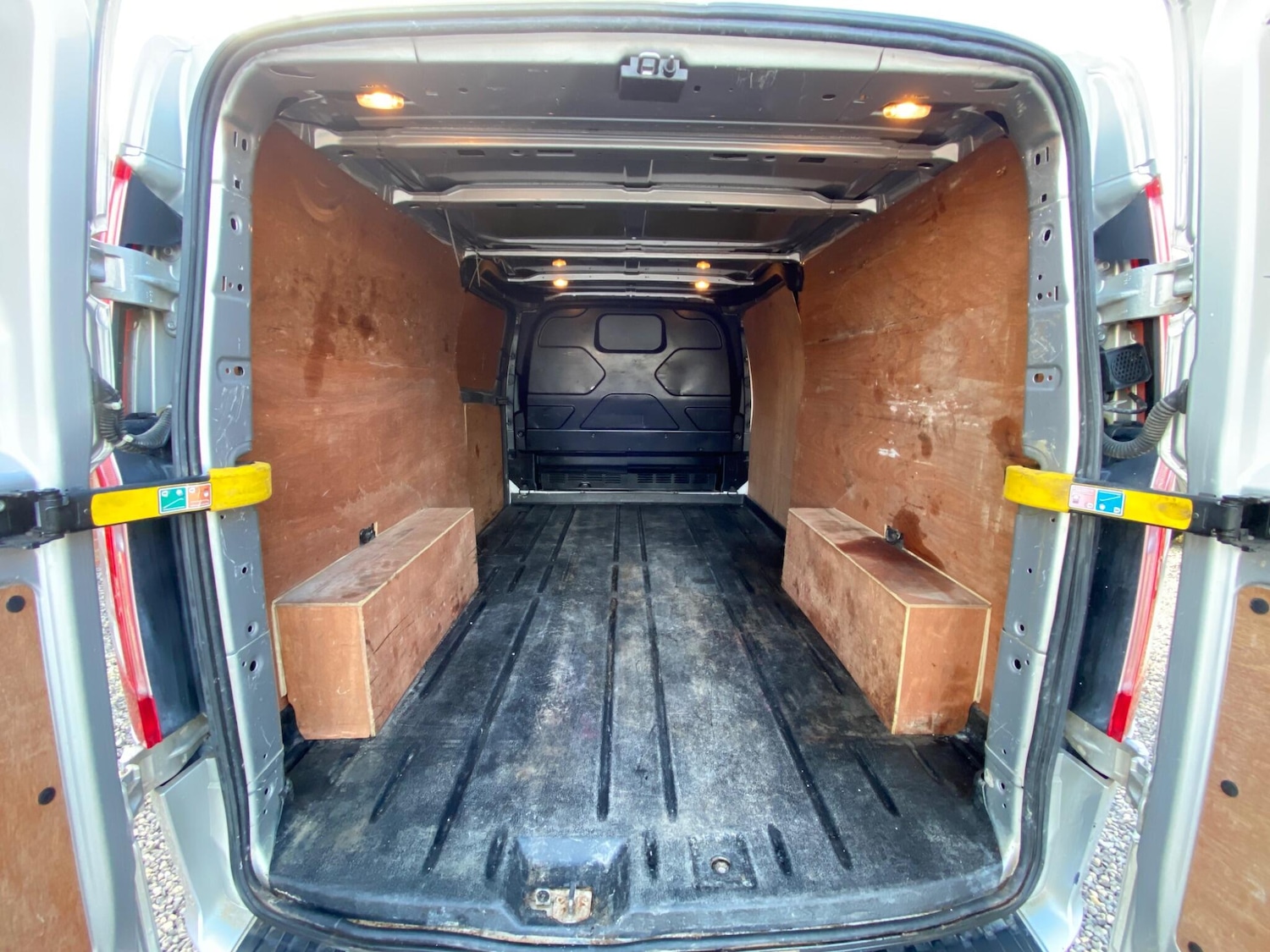 Used Ford Transit Custom 2019 for sale - 76772193: Photo 21