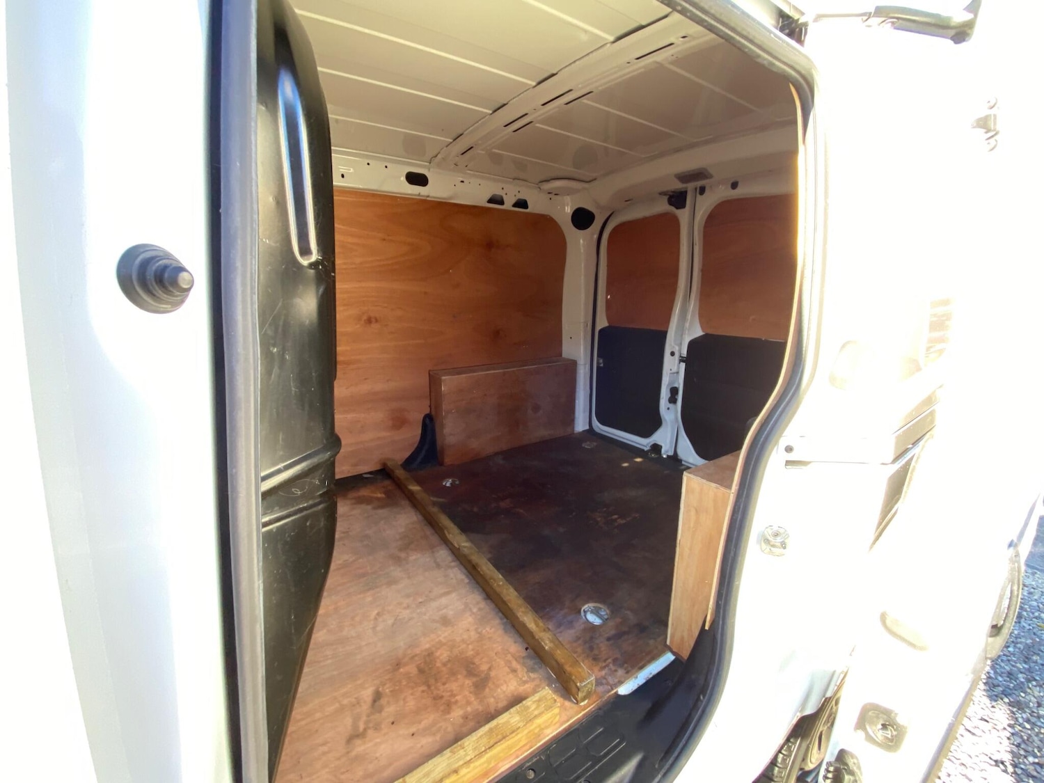 Used Vauxhall Combo 2018 for sale - 76823825: Photo 11