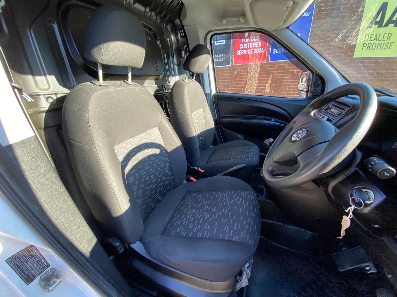 Used Vauxhall Combo 2018 for sale - 76823825: Photo 17