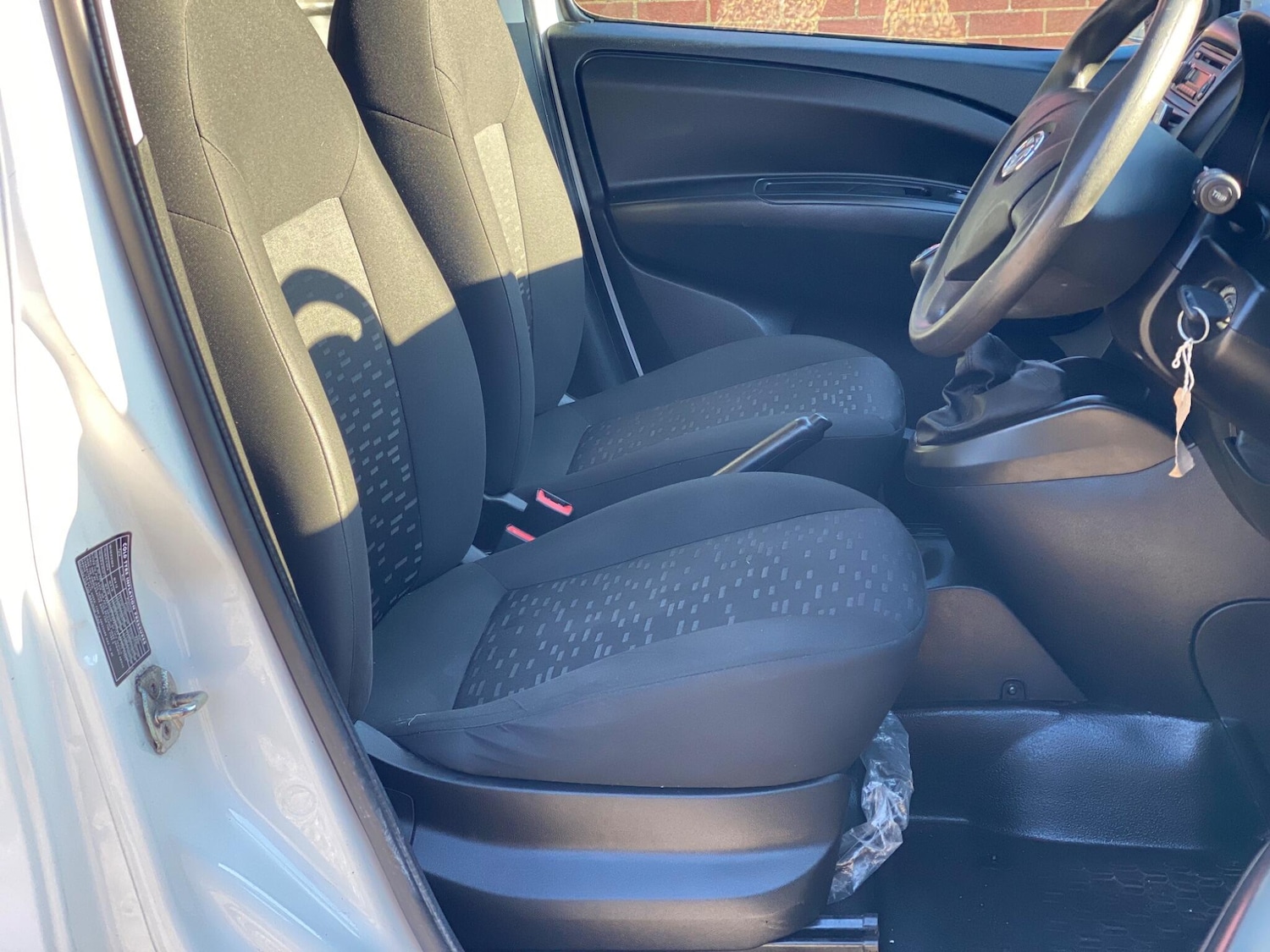 Used Vauxhall Combo 2018 for sale - 76823825: Photo 20