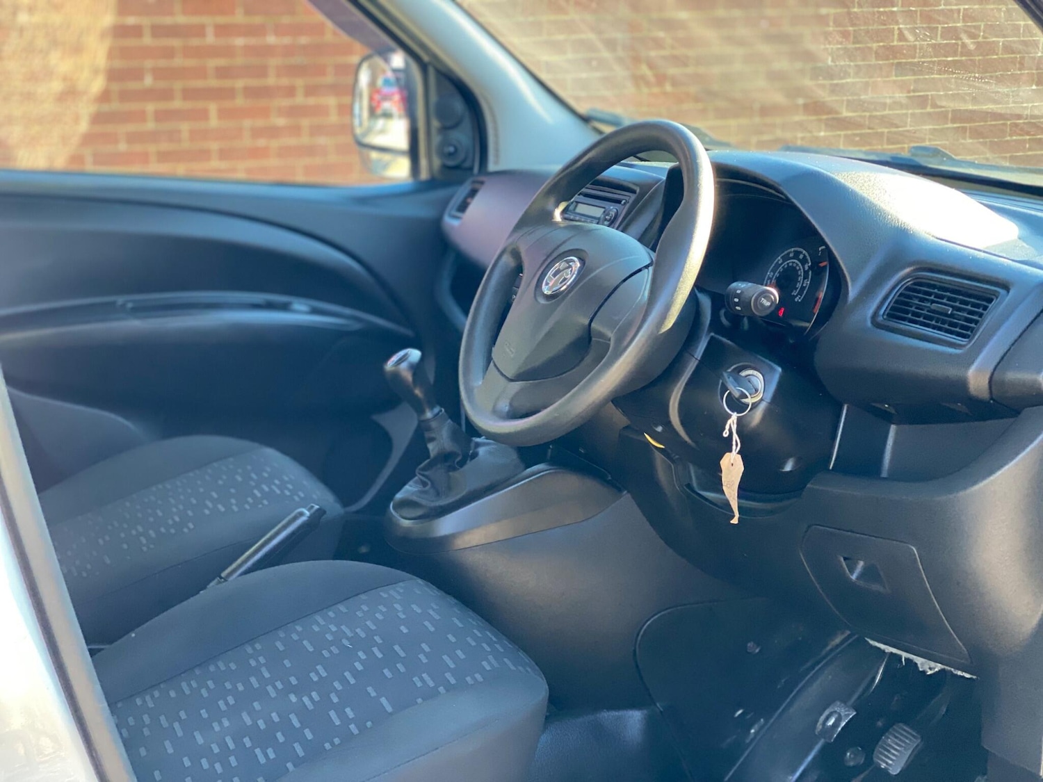 Used Vauxhall Combo 2018 for sale - 76823825: Photo 28