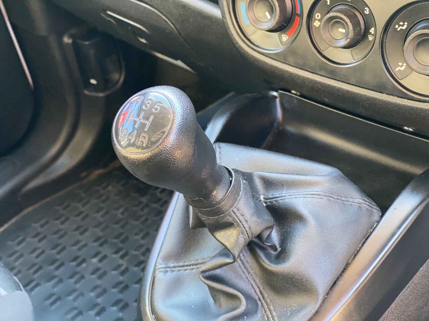 Used Vauxhall Combo 2018 for sale - 76823825: Photo 29