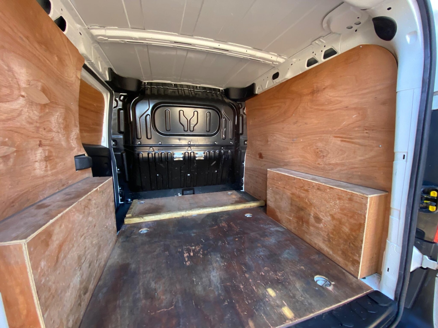 Used Vauxhall Combo 2018 for sale - 76823825: Photo 36