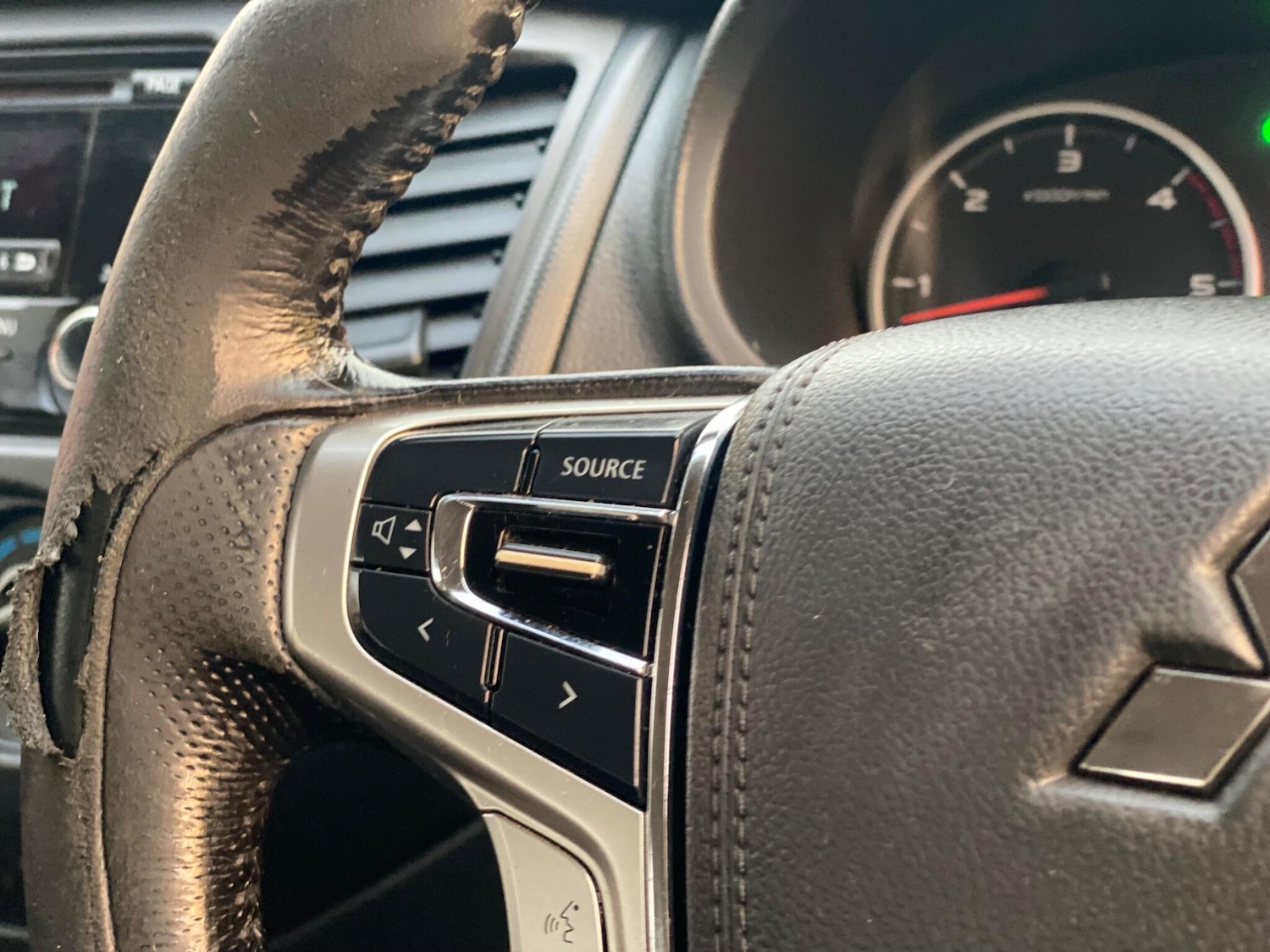 Used Mitsubishi L200 2018 for sale - 76409553: Photo 17