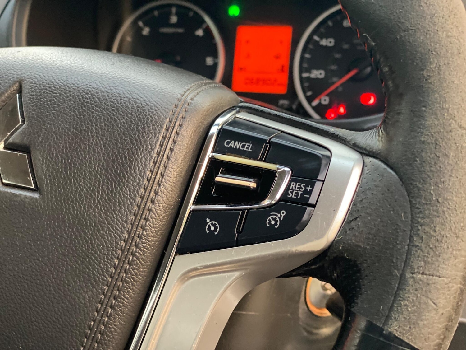 Used Mitsubishi L200 2018 for sale - 76409553: Photo 19