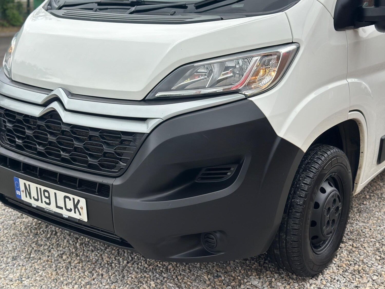 Vehicle 33