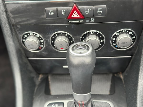 Used Mercedes-Benz SLK 2008 for sale - 75351323: Photo 45