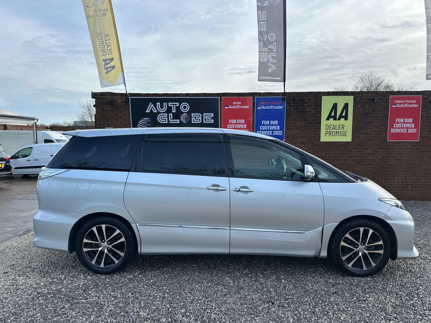 Used Toyota Estima 2025 for sale - 77637494: Photo 19