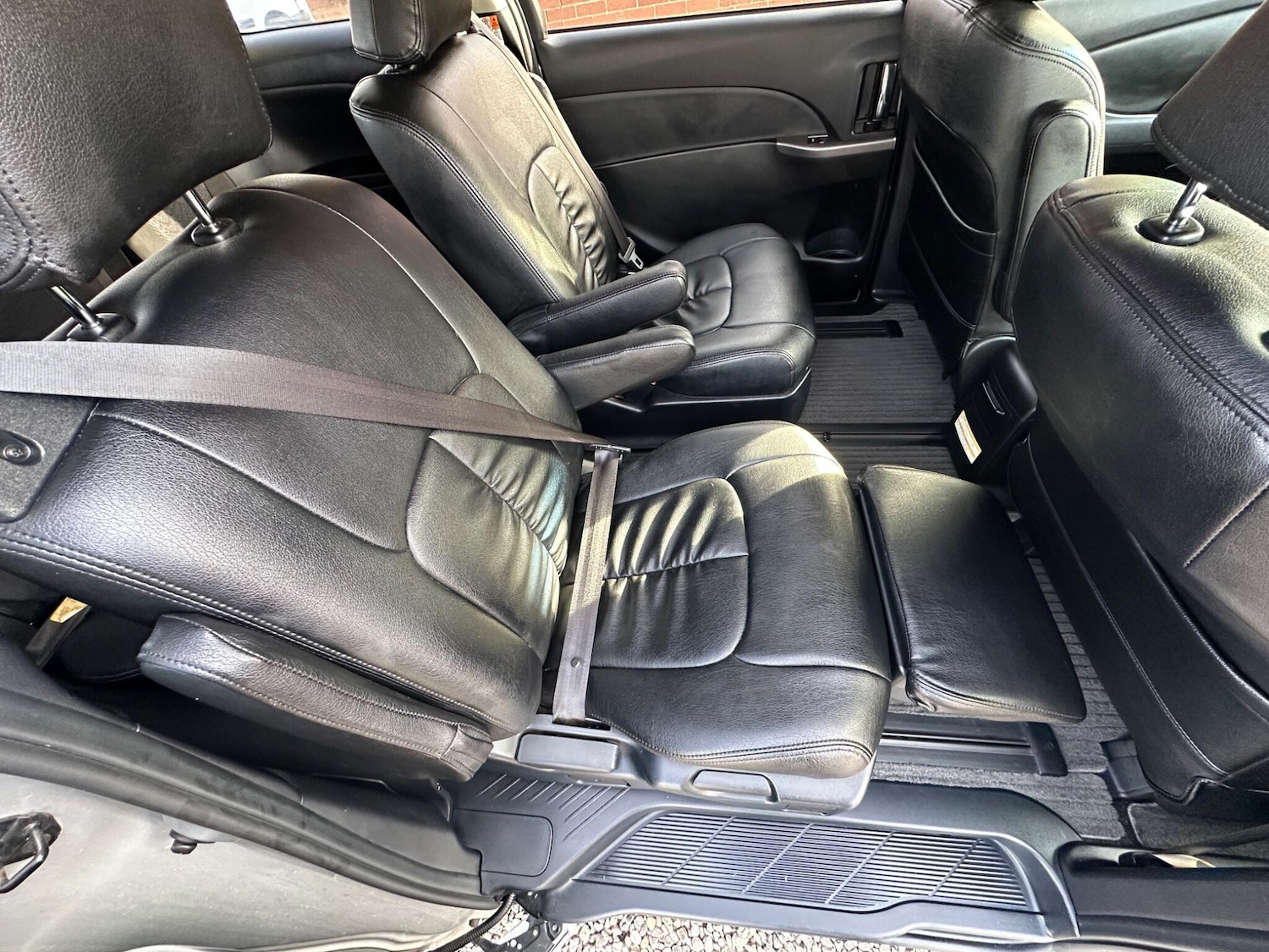 Used Toyota Estima 2025 for sale - 77637494: Photo 30