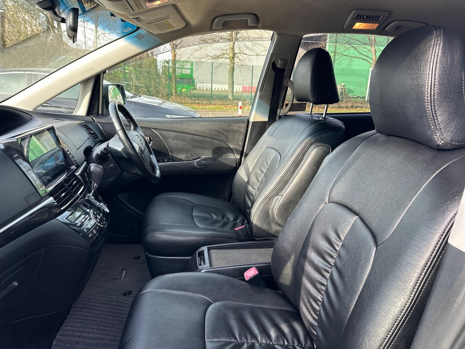 Used Toyota Estima 2025 for sale - 77637494: Photo 47