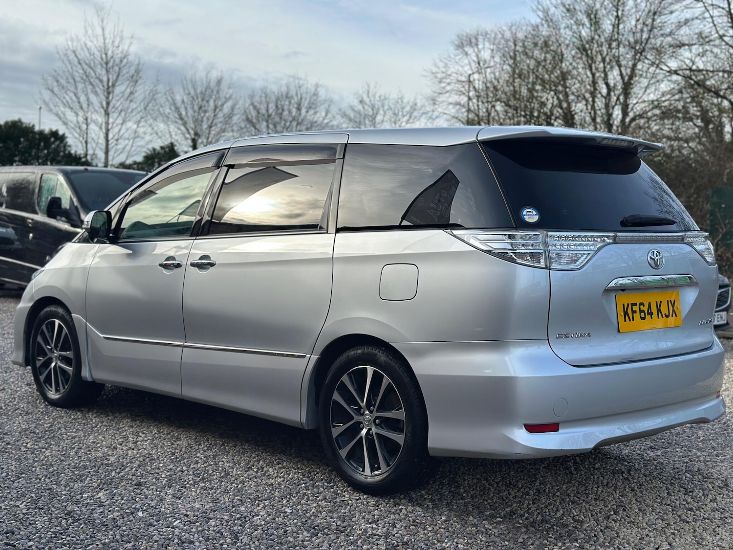 Used Toyota Estima 2025 for sale - 77637494: Photo 5