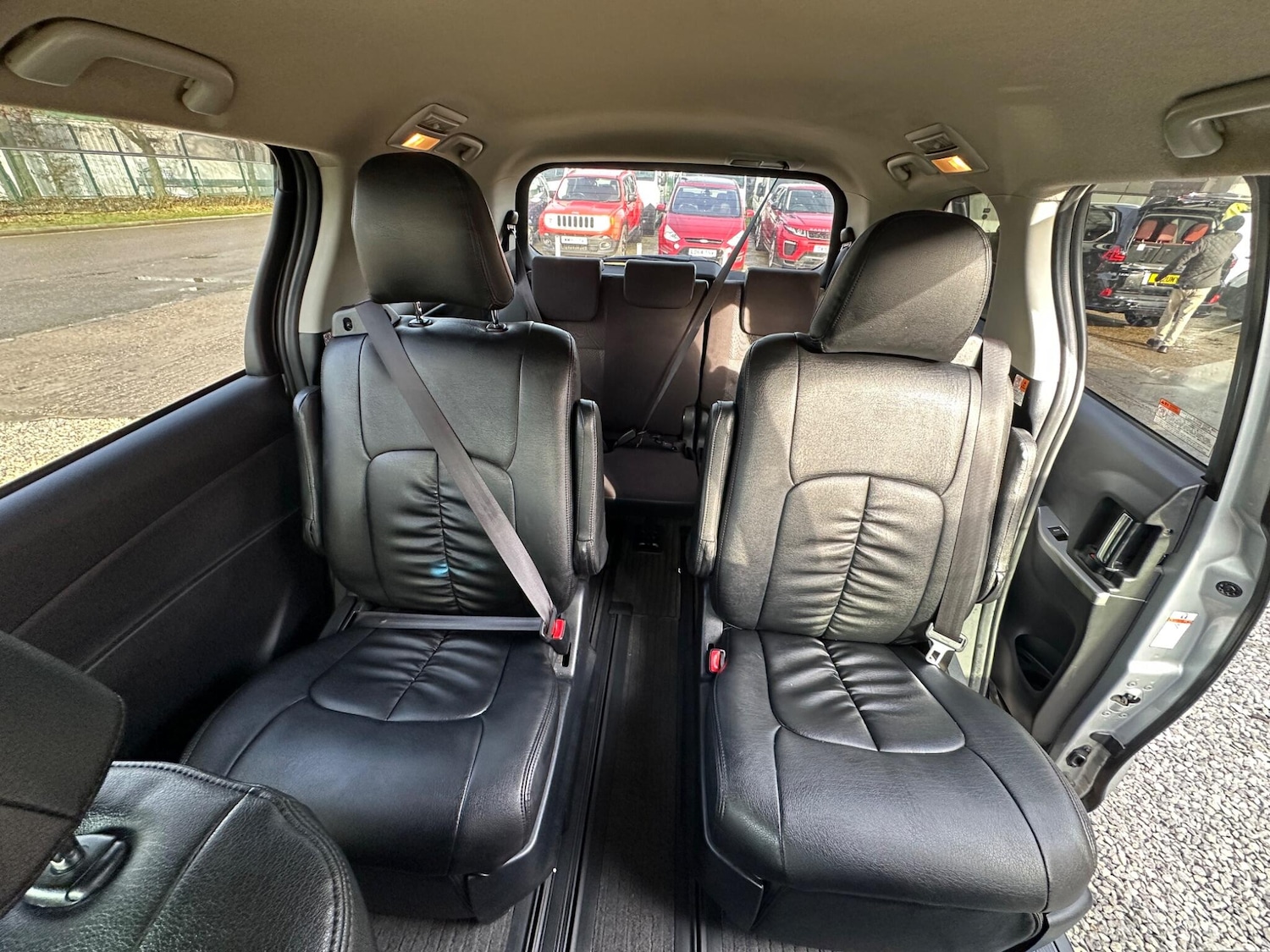 Used Toyota Estima 2025 for sale - 77637494: Photo 54