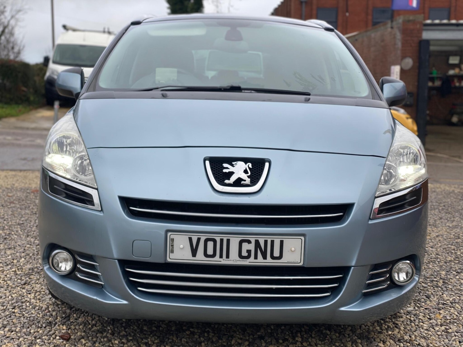 Used Peugeot 5008 2011 for sale - 76759416: Photo 13