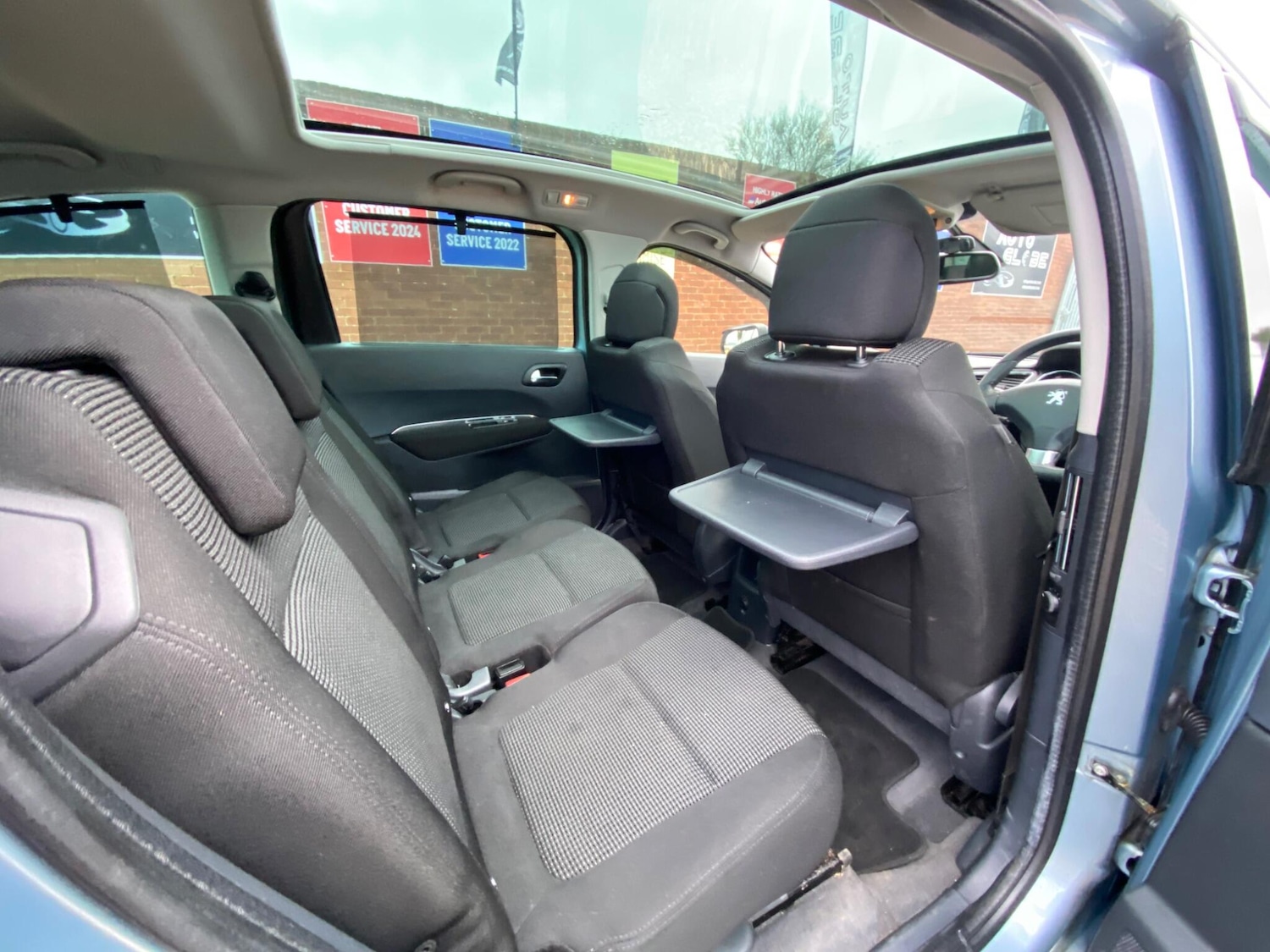 Used Peugeot 5008 2011 for sale - 76759416: Photo 31