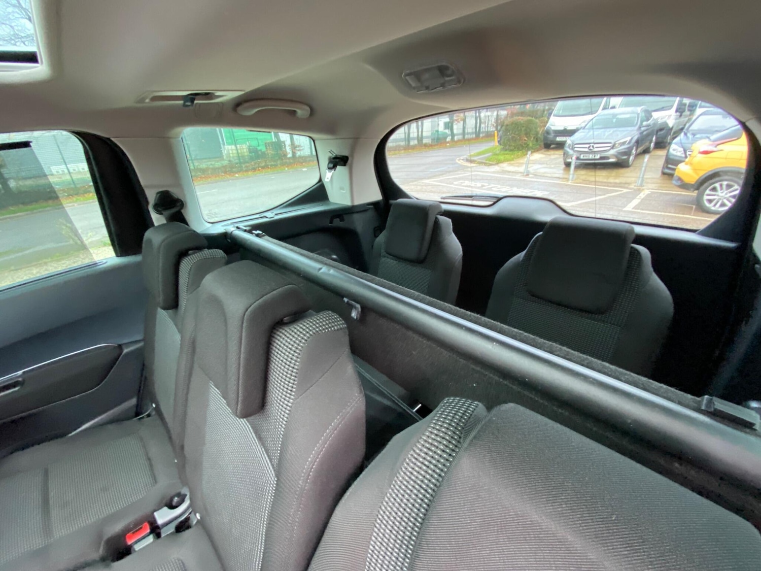 Used Peugeot 5008 2011 for sale - 76759416: Photo 33