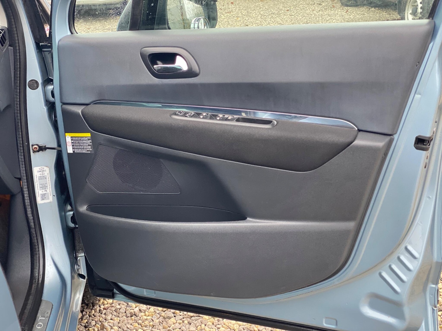 Used Peugeot 5008 2011 for sale - 76759416: Photo 39