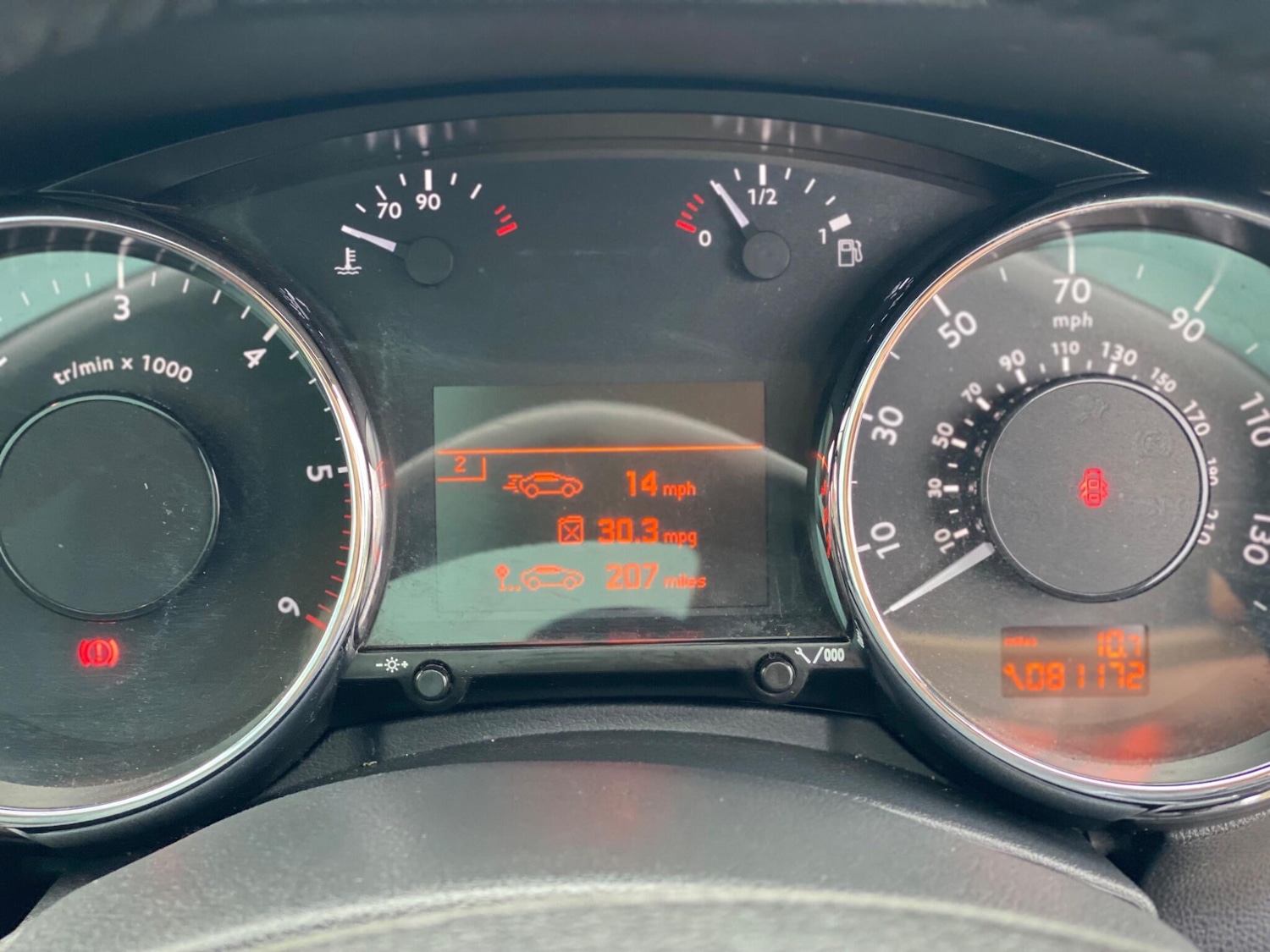 Used Peugeot 5008 2011 for sale - 76759416: Photo 47