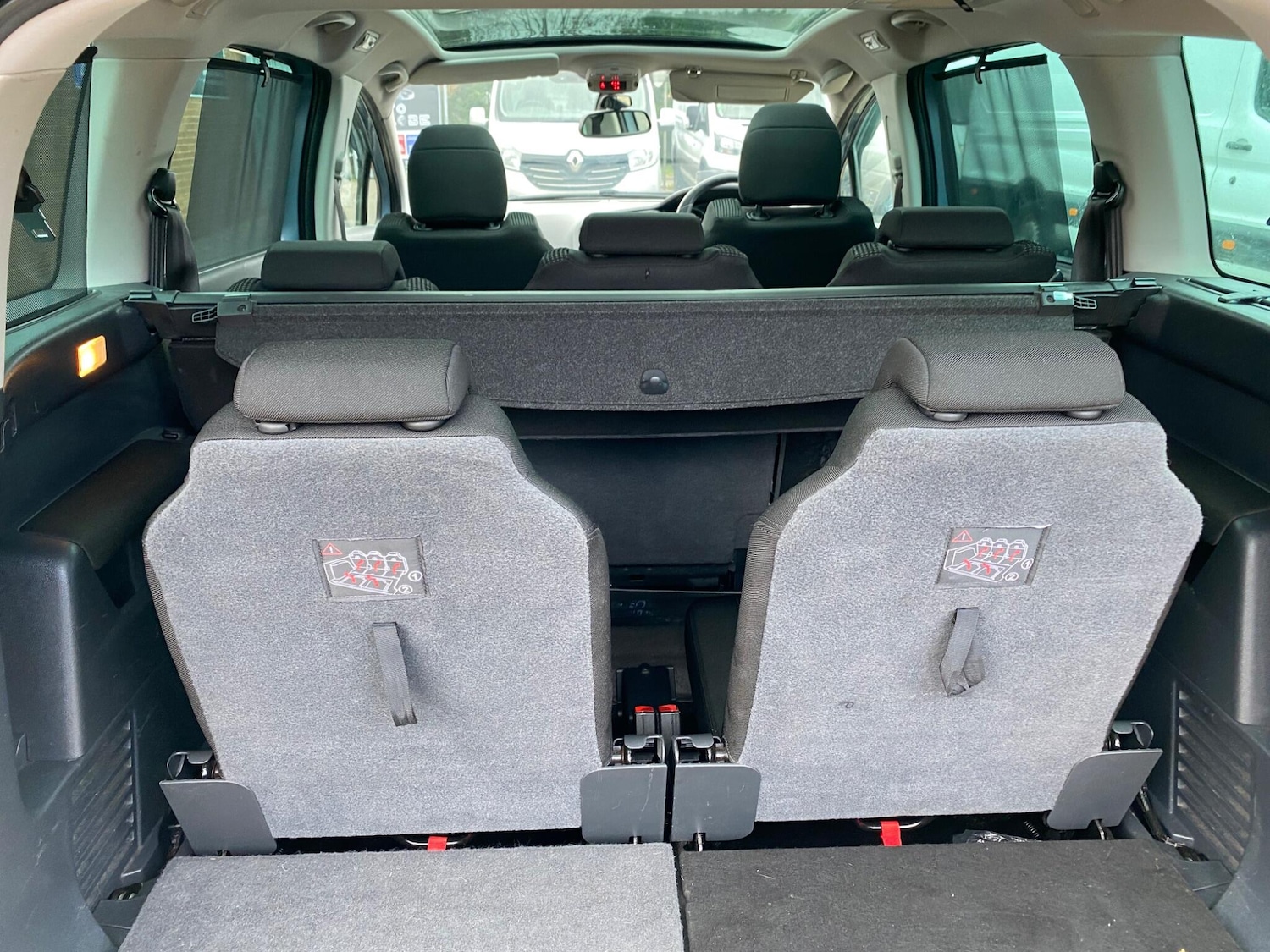 Used Peugeot 5008 2011 for sale - 76759416: Photo 53