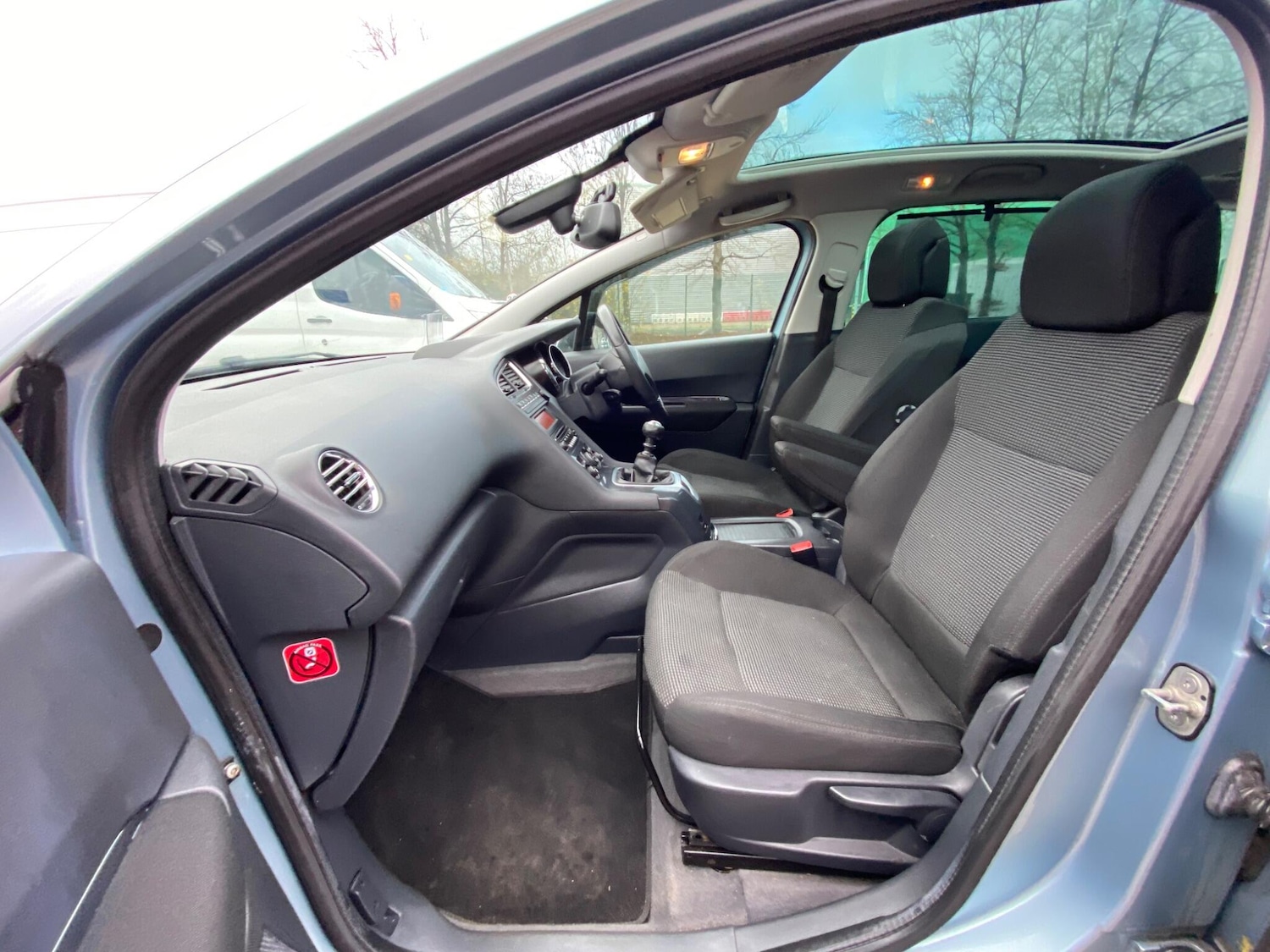 Used Peugeot 5008 2011 for sale - 76759416: Photo 56