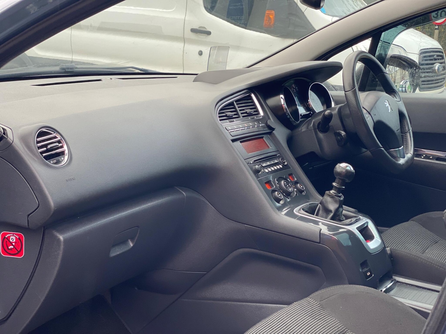 Used Peugeot 5008 2011 for sale - 76759416: Photo 69