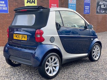 Used smart fortwo 2006 for sale - 77230593: Photo