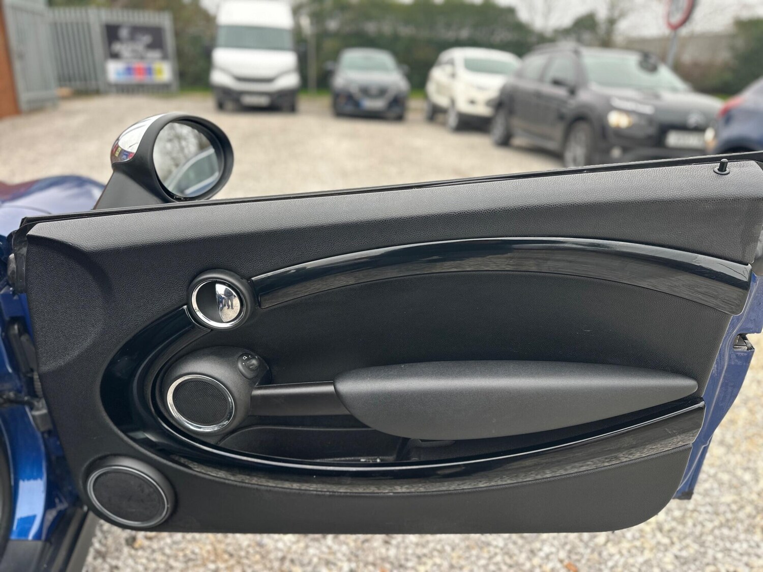 Used MINI Roadster 2015 for sale - 77279165: Photo 32